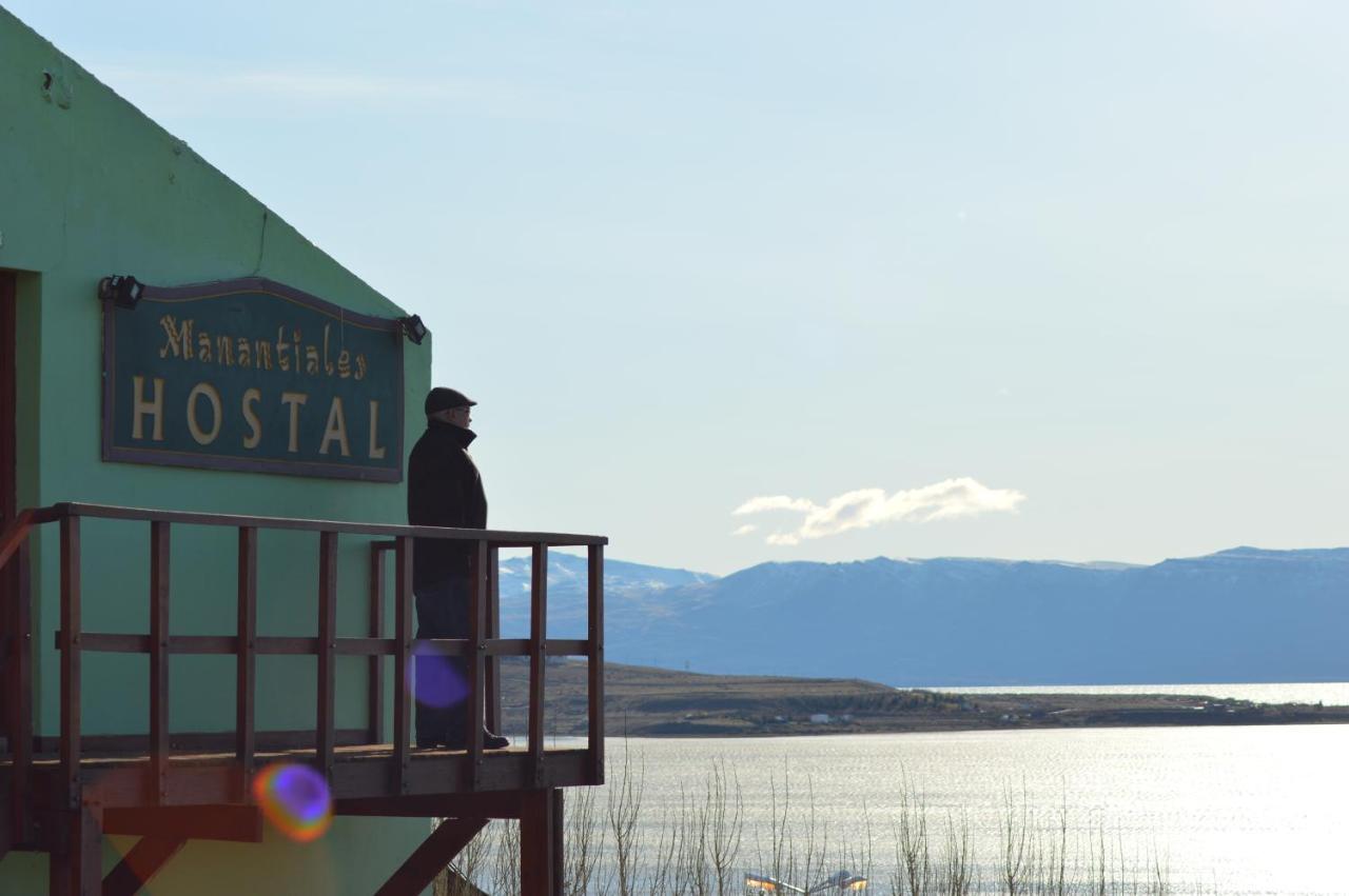 Hospedaje Manantiales Hotel El Calafate Exterior photo